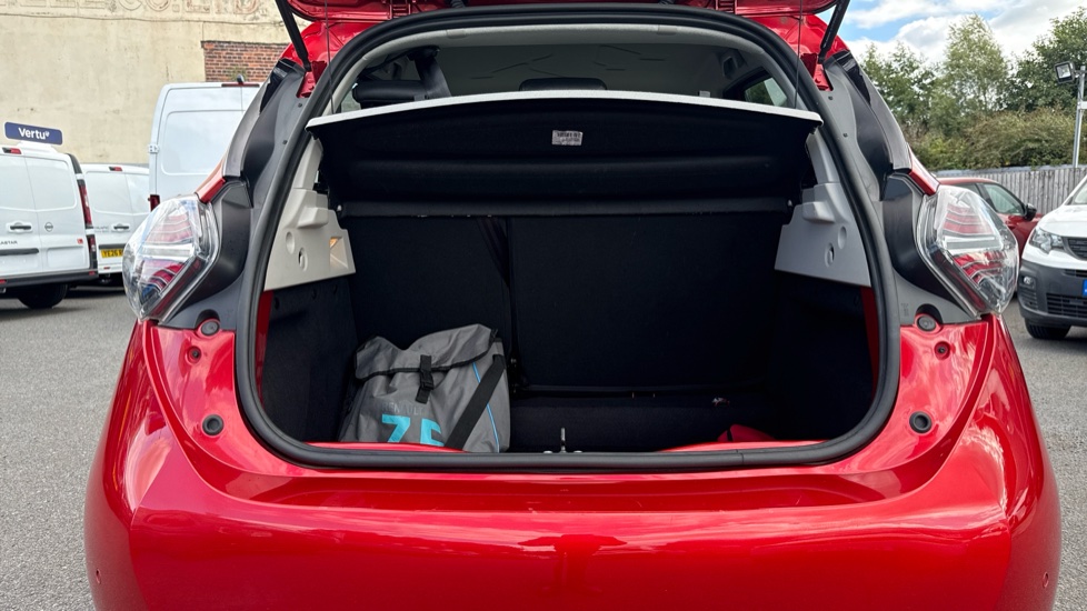 Renault Zoe 100kW i GT Line R135 50kWh Rapid Charge 5dr Auto Electric Hatchback - Image 4