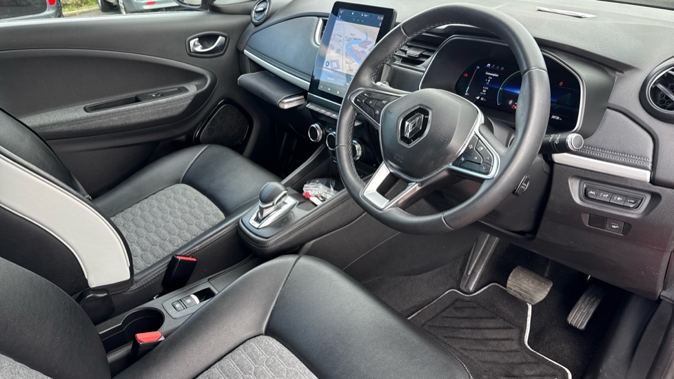Renault Zoe 100kW i GT Line R135 50kWh Rapid Charge 5dr Auto Electric Hatchback - Image 11
