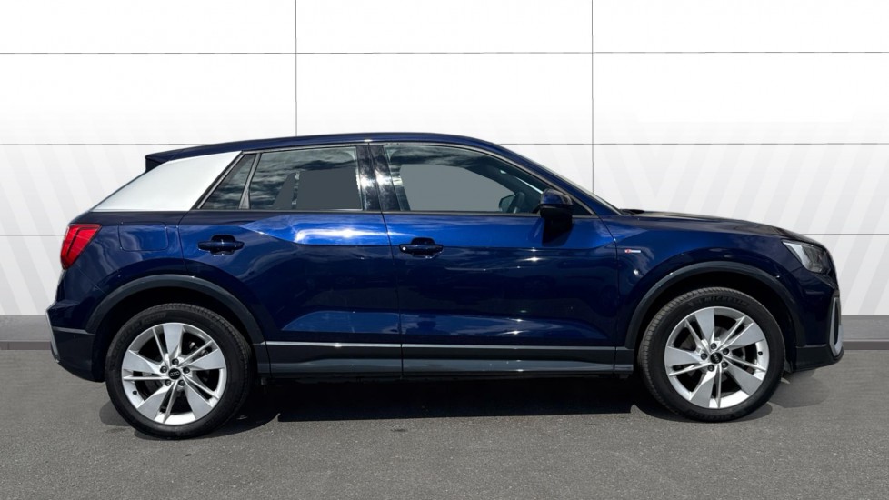 Audi Q2 35 TFSI S Line 5dr S Tronic Petrol Estate - Image 5