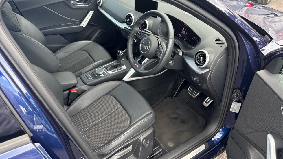 Audi Q2 35 TFSI S Line 5dr S Tronic Petrol Estate - Image 37