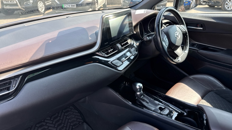 Toyota C-HR 1.8 Hybrid Excel 5dr CVT Hybrid Hatchback - Image 9