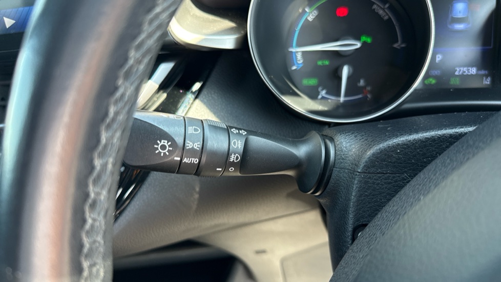 Toyota C-HR 1.8 Hybrid Excel 5dr CVT Hybrid Hatchback - Image 35