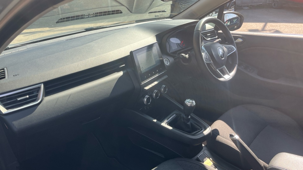Renault Clio 1.0 TCe 90 Iconic 5dr Petrol Hatchback - Image 9