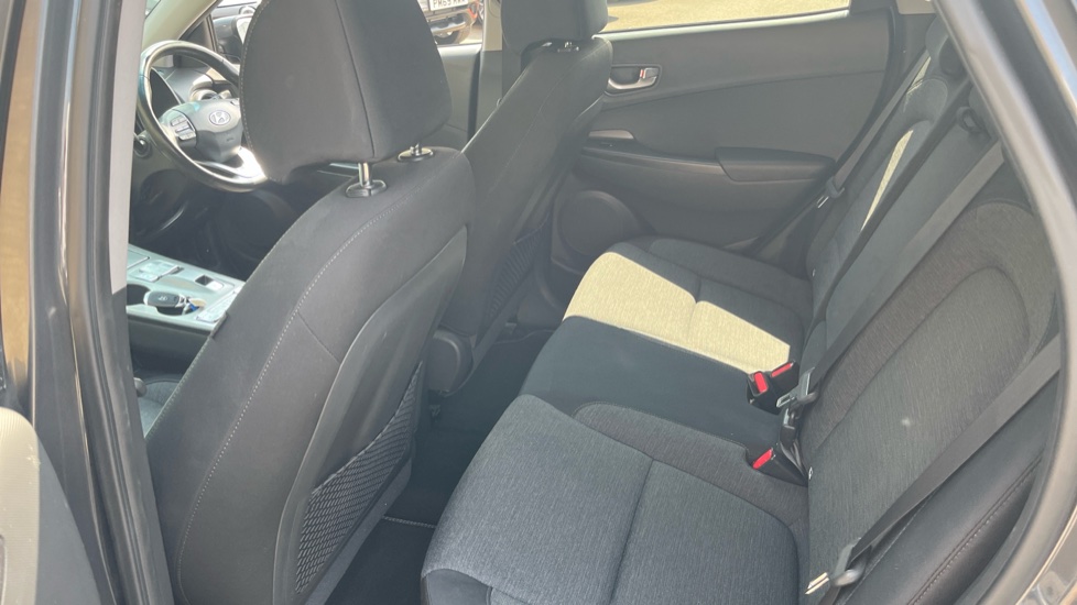 Hyundai KONA 150kW Premium 64kWh 5dr Auto Electric Hatchback - Image 16