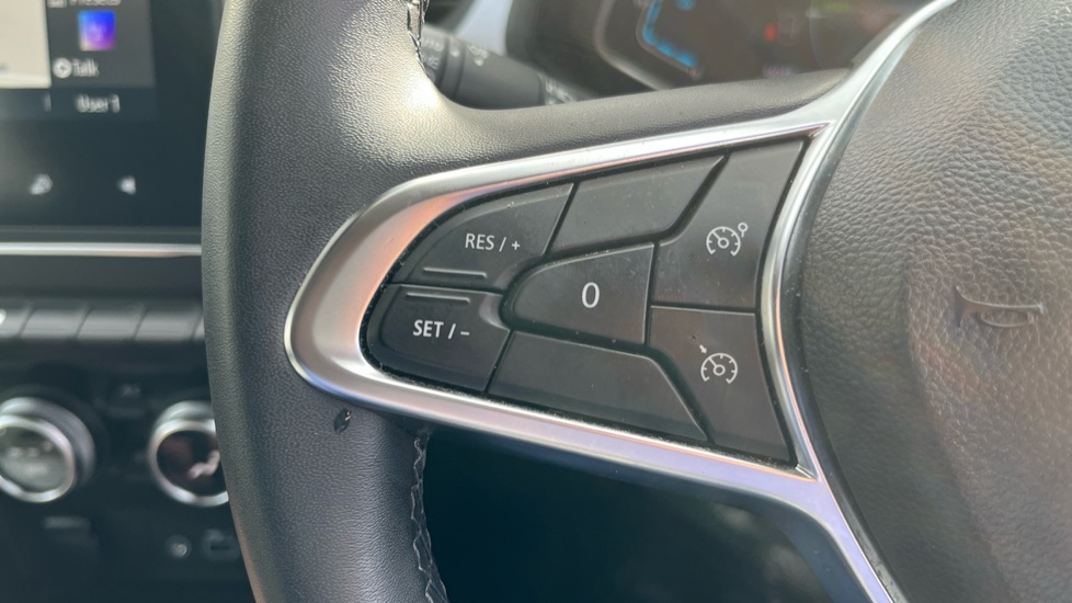 Renault Captur 1.6 E-Tech full hybrid 145 Evolution 5dr Auto Hybrid Hatchback - Image 22