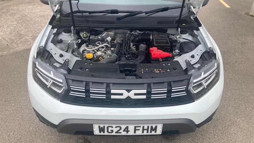 Dacia Duster 1.3 TCe 130 Journey 5dr Petrol Estate - Image 8