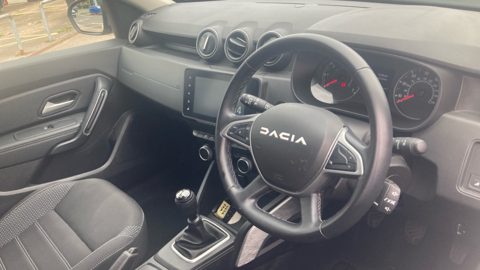 Dacia Duster 1.3 TCe 130 Journey 5dr Petrol Estate - Image 11