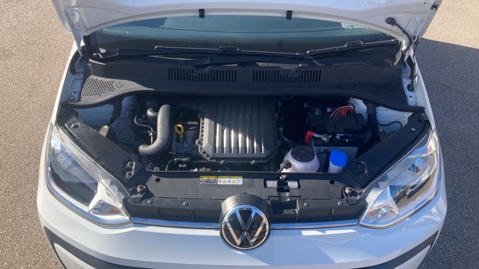 Volkswagen Up 1.0 65PS Beats 5dr Petrol Hatchback - Image 8