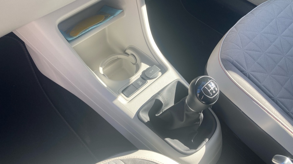 Volkswagen Up 1.0 65PS Beats 5dr Petrol Hatchback - Image 13