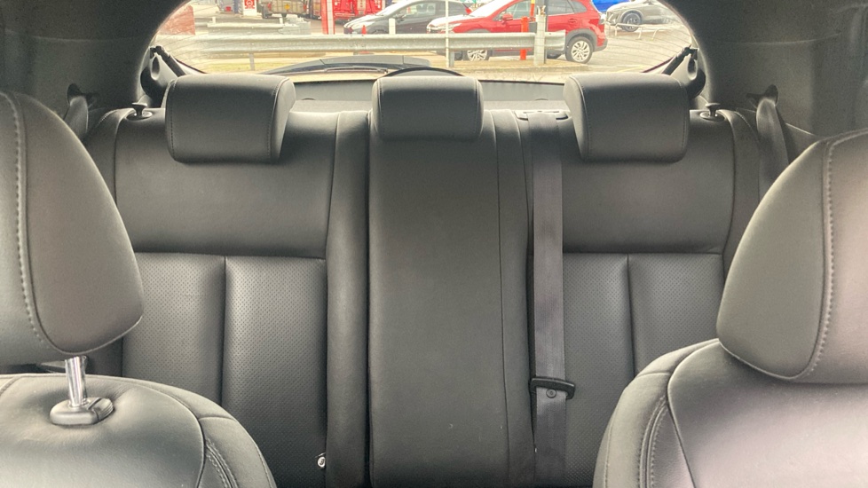 Nissan Juke 1.5 dCi Tekna 5dr Diesel Hatchback - Image 15