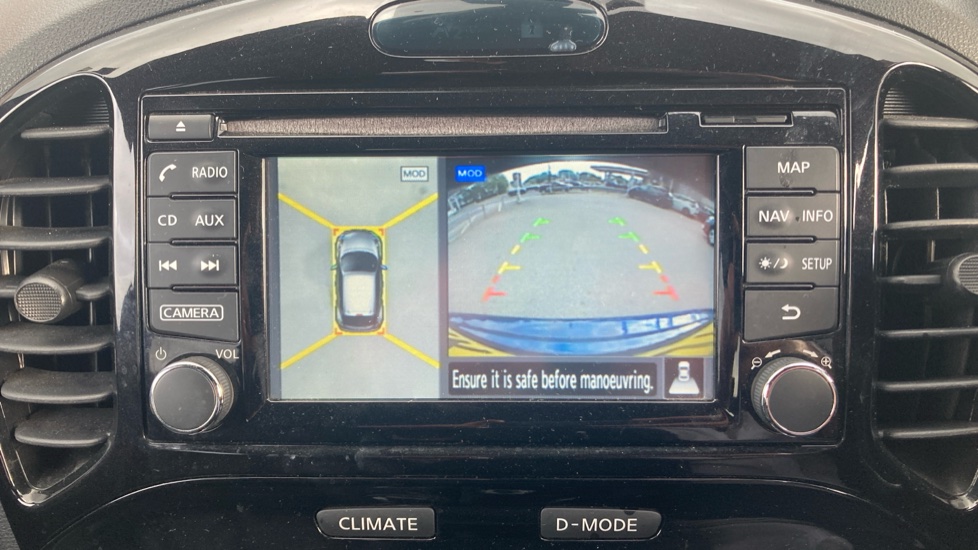 Nissan Juke 1.5 dCi Tekna 5dr Diesel Hatchback - Image 26
