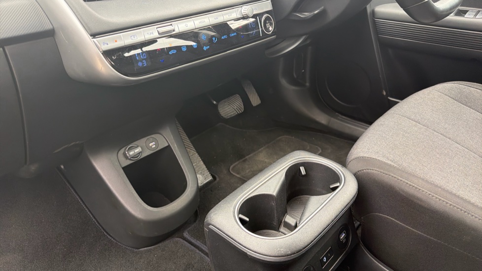 Hyundai IONIQ 5 125kW SE Connect 58 kWh 5dr Auto Electric Hatchback - Image 13