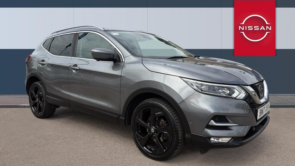 Nissan Qashqai 1.5 dCi Tekna [Glass Roof Pack] 5dr Diesel Hatchback - Image 1