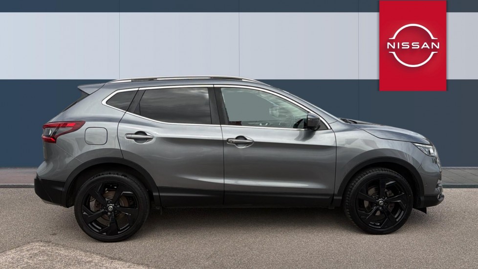 Nissan Qashqai 1.5 dCi Tekna [Glass Roof Pack] 5dr Diesel Hatchback - Image 5