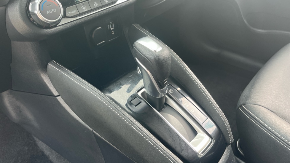 Nissan Micra 1.0 IG-T 92 N-Sport 5dr CVT Petrol Hatchback - Image 13
