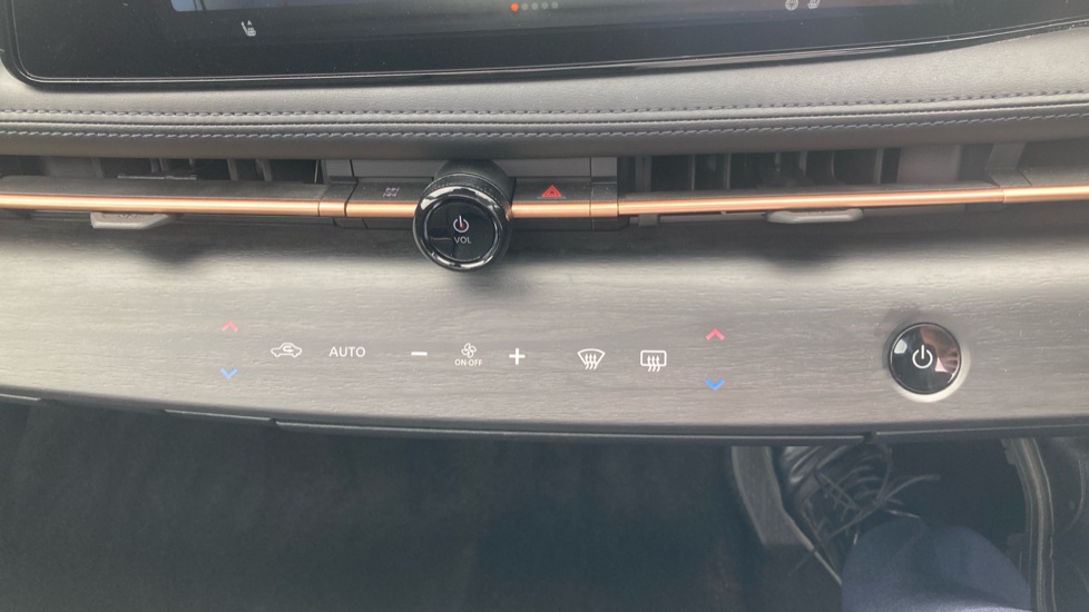 Nissan ARIYA 178kW Advance 87kWh 22kWCh 5dr Auto Electric Hatchback - Image 21