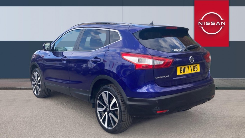 Nissan Qashqai 1.2 DiG-T Tekna [Non-Panoramic] 5dr Xtronic Petrol Hatchback - Image 2