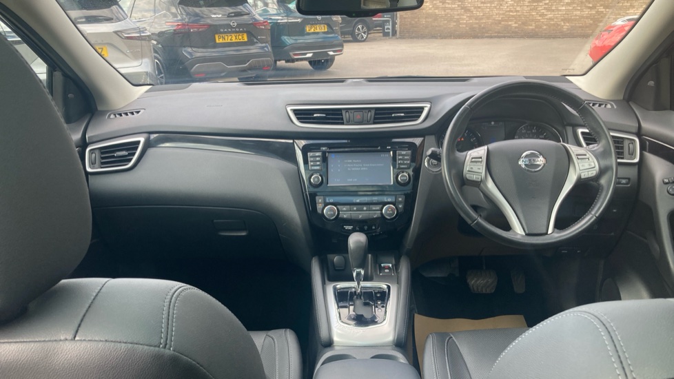 Nissan Qashqai 1.2 DiG-T Tekna [Non-Panoramic] 5dr Xtronic Petrol Hatchback - Image 10