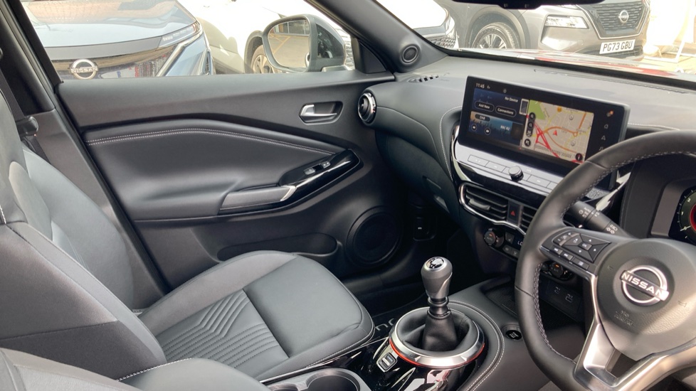 Nissan Juke 1.0 DiG-T Tekna 5dr Petrol Hatchback - Image 14