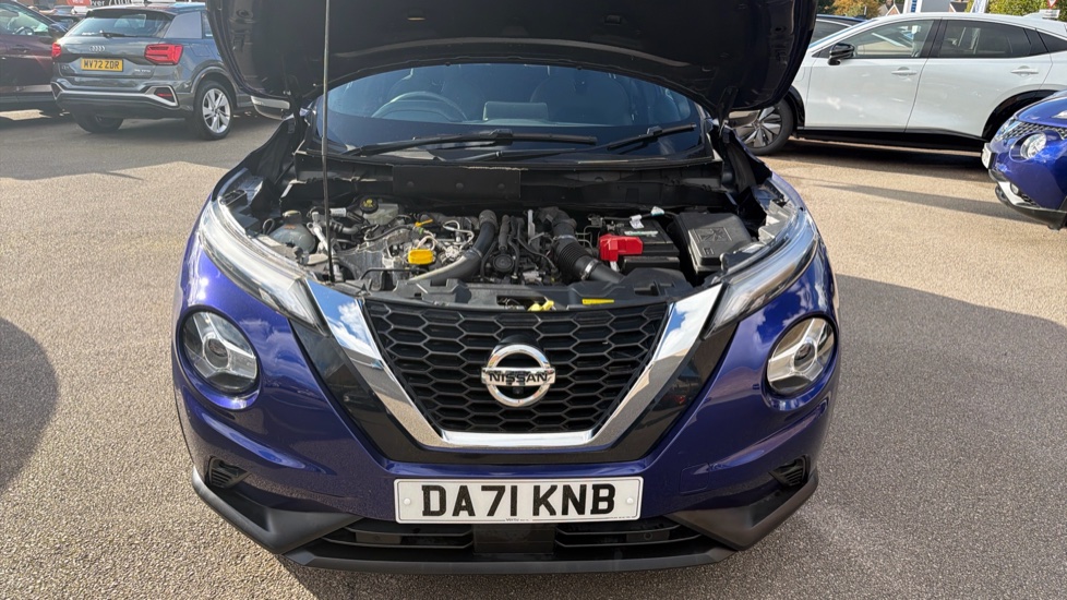 Nissan Juke 1.0 DiG-T 114 Tekna 5dr Petrol Hatchback - Image 8