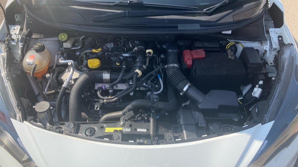 Nissan Micra 1.0 IG-T 92 Acenta 5dr Petrol Hatchback - Image 8