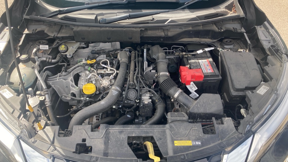 Nissan Juke 1.0 DiG-T 114 N-Connecta 5dr DCT Petrol Hatchback - Image 8