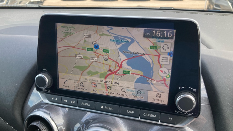 Nissan Juke 1.0 DiG-T 114 N-Connecta 5dr DCT Petrol Hatchback - Image 32