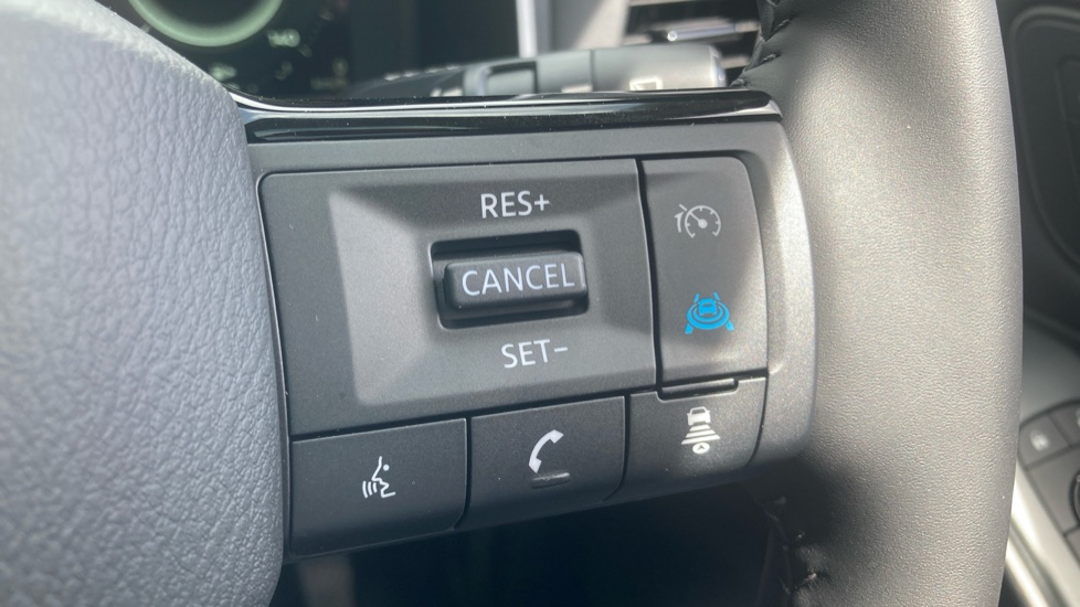 Nissan Qashqai 1.5 E-Power 205 Tekna 5dr Auto Hybrid Hatchback - Image 21