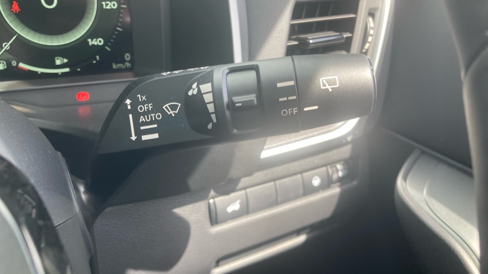 Nissan Qashqai 1.5 E-Power 205 Tekna 5dr Auto Hybrid Hatchback - Image 22