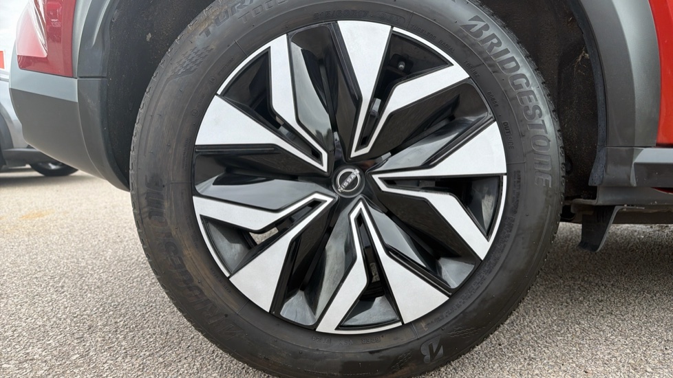 Nissan Juke 1.0 DiG-T 114 Acenta 5dr Petrol Hatchback - Image 7