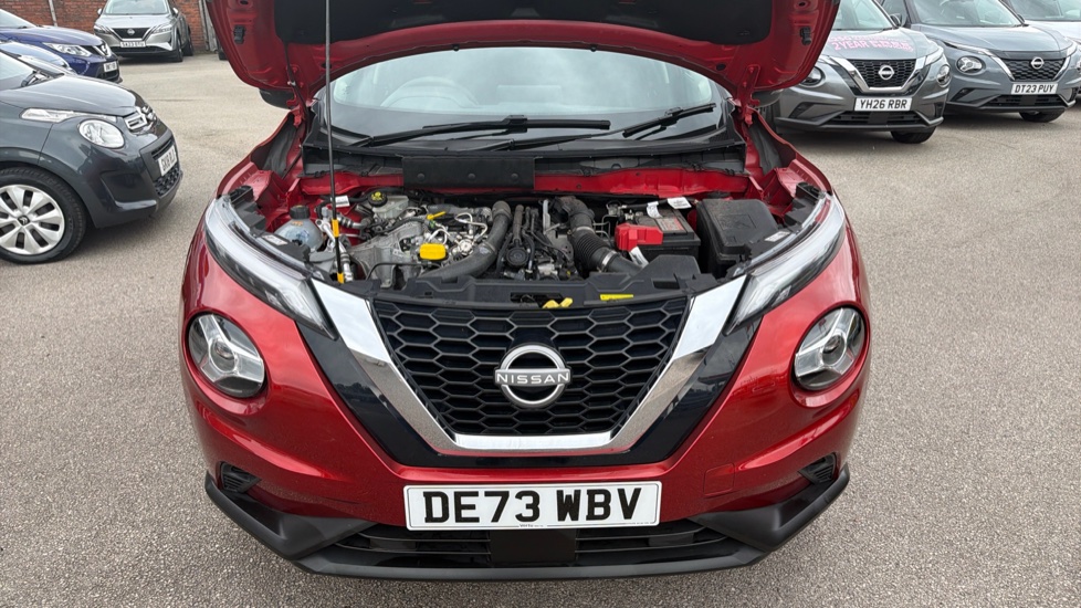 Nissan Juke 1.0 DiG-T 114 Acenta 5dr Petrol Hatchback - Image 8