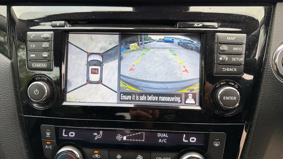 Nissan Qashqai 1.6 DiG-T N-Tec+ 5dr Petrol Hatchback - Image 21