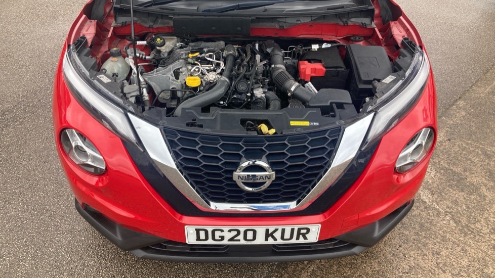 Nissan Juke 1.0 DiG-T Acenta 5dr Petrol Hatchback - Image 8