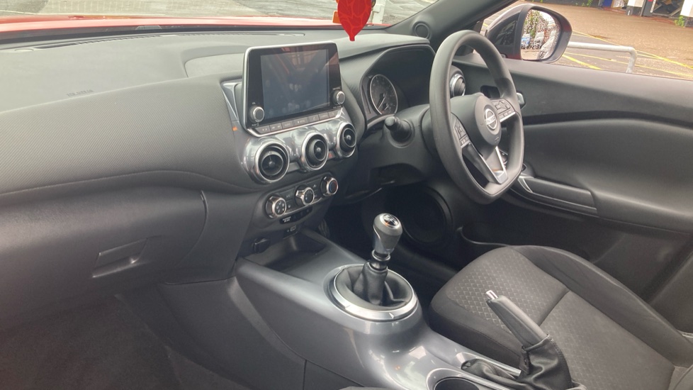 Nissan Juke 1.0 DiG-T Acenta 5dr Petrol Hatchback - Image 9