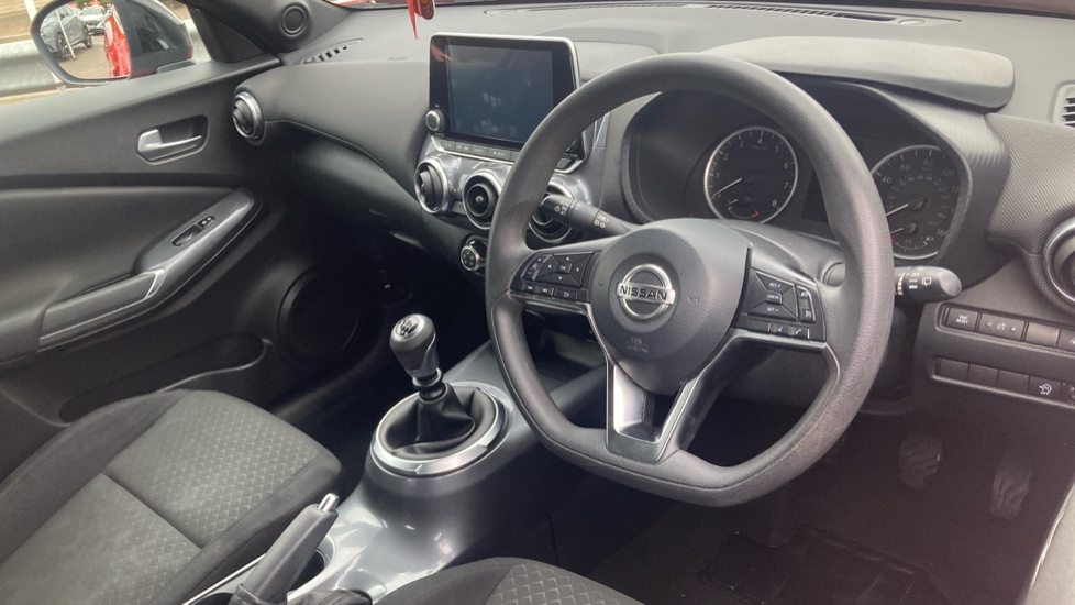 Nissan Juke 1.0 DiG-T Acenta 5dr Petrol Hatchback - Image 11