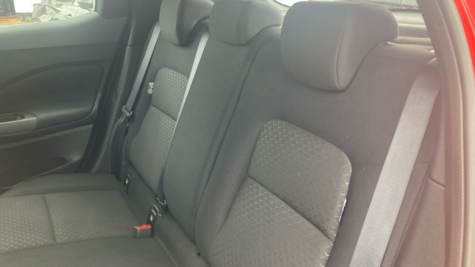 Nissan Juke 1.0 DiG-T Acenta 5dr Petrol Hatchback - Image 16