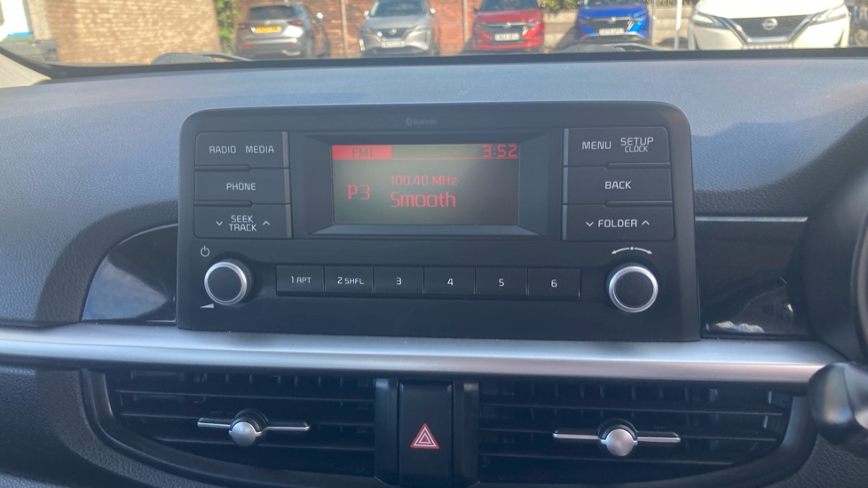 Kia Picanto 1.0 2 5dr Petrol Hatchback - Image 12
