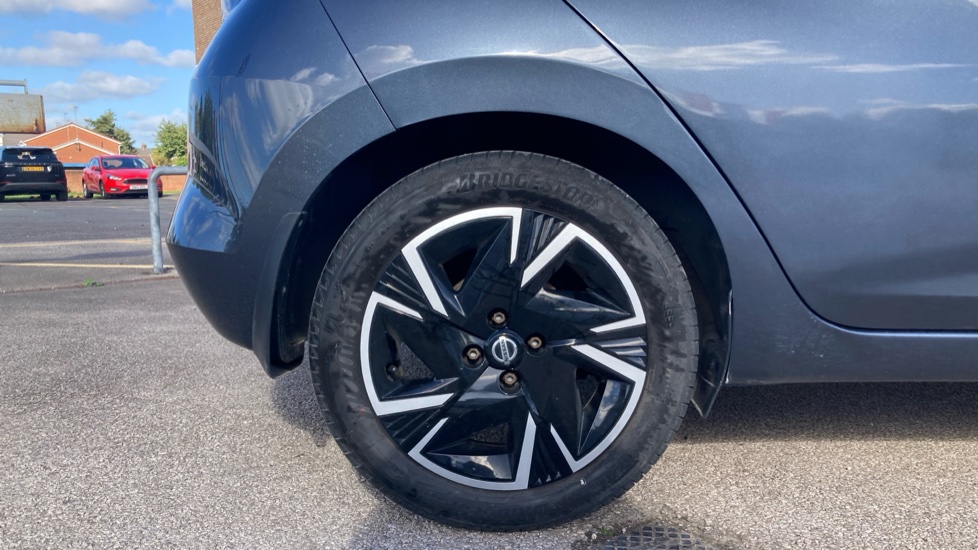 Nissan Micra 1.0 IG-T 92 Acenta 5dr Petrol Hatchback - Image 7