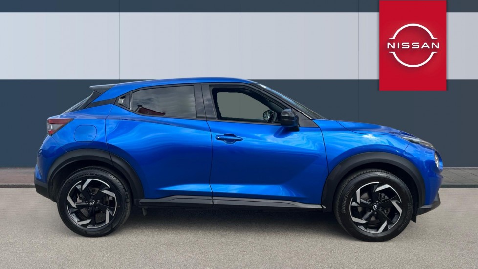 Nissan Juke 1.0 DiG-T 114 N-Connecta 5dr Petrol Hatchback - Image 5