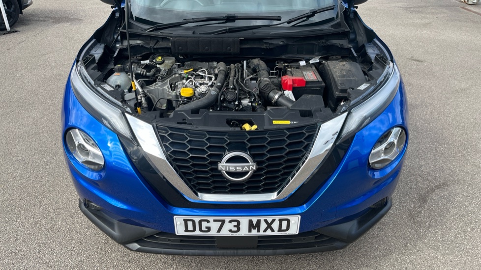 Nissan Juke 1.0 DiG-T 114 N-Connecta 5dr Petrol Hatchback - Image 8