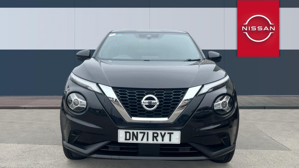 Nissan Juke 1.0 DiG-T 114 N-Connecta 5dr Petrol Hatchback - Image 3