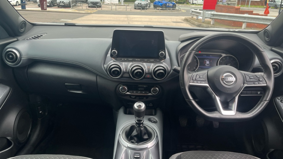 Nissan Juke 1.0 DiG-T 114 N-Connecta 5dr Petrol Hatchback - Image 10