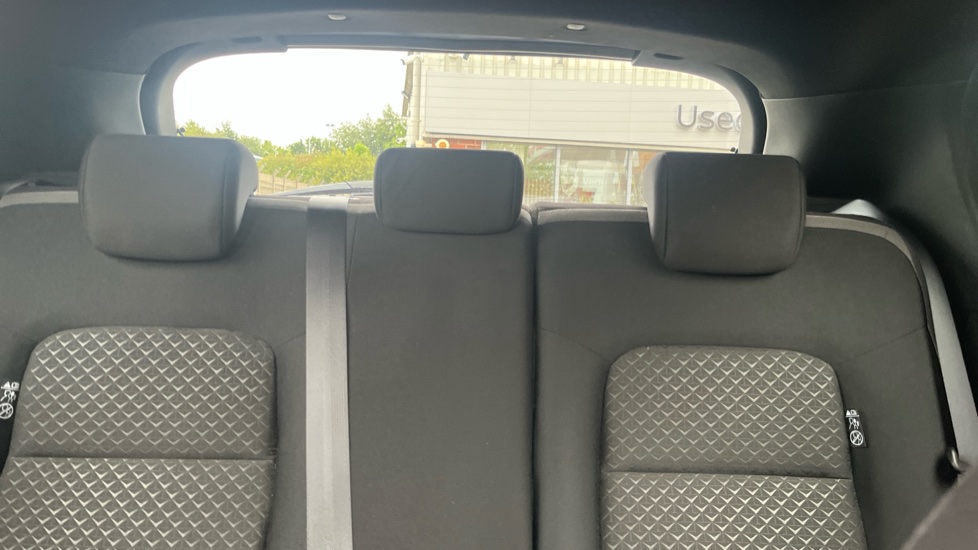 Nissan Juke 1.0 DiG-T 114 N-Connecta 5dr Petrol Hatchback - Image 15