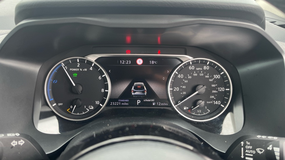 Nissan Qashqai 1.5 E-Power Acenta Premium 5dr Auto Hybrid Hatchback - Image 18