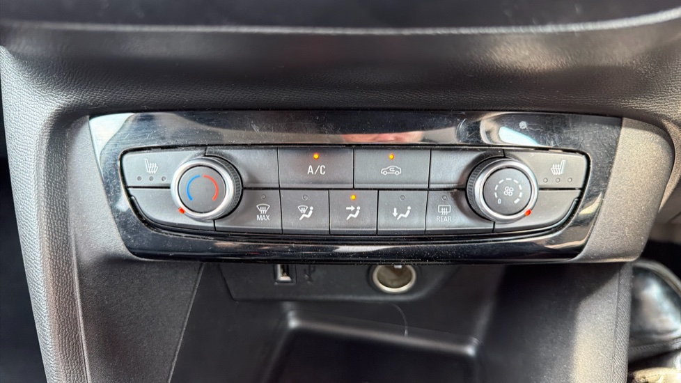 Vauxhall Corsa 1.2 Elite 5dr Petrol Hatchback - Image 23