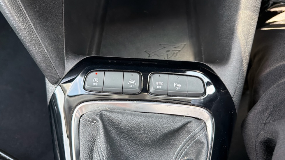 Vauxhall Corsa 1.2 Elite 5dr Petrol Hatchback - Image 27
