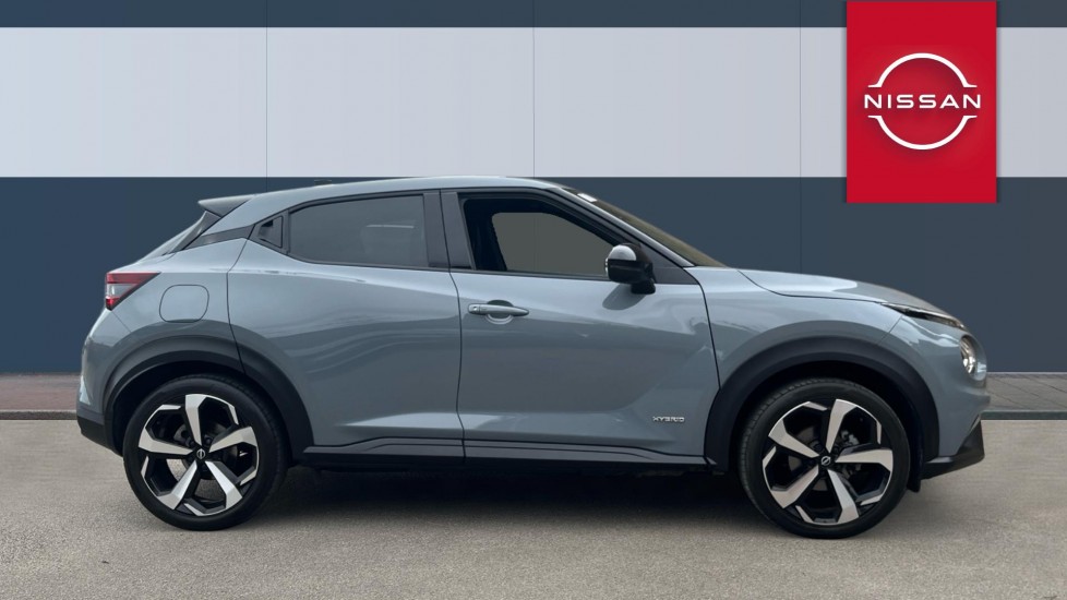 Nissan Juke 1.6 Hybrid Tekna 5dr Auto Hybrid Hatchback - Image 5