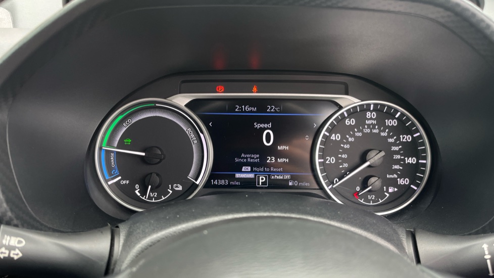 Nissan Juke 1.6 Hybrid Tekna 5dr Auto Hybrid Hatchback - Image 18