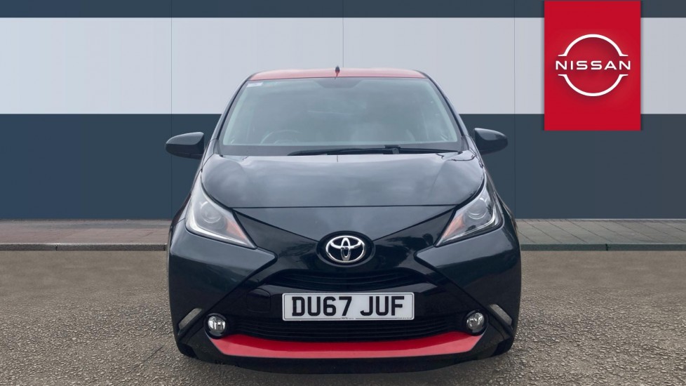 Toyota Aygo 1.0 VVT-i X-Press 5dr x-shift Petrol Hatchback - Image 3