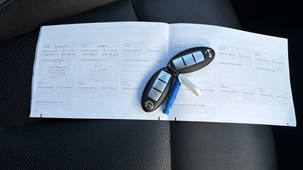 Nissan LEAF 110kW Tekna 40kWh 5dr Auto Electric Hatchback - Image 19